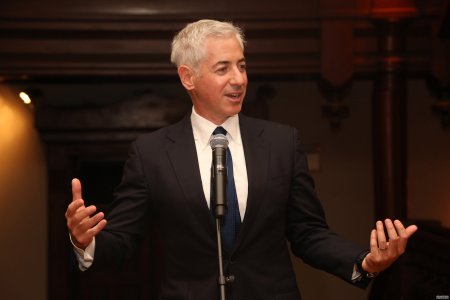 Bill Ackman says he’s shorting 30-year Treasury bills and yields could hit 5.5% ‘soon’