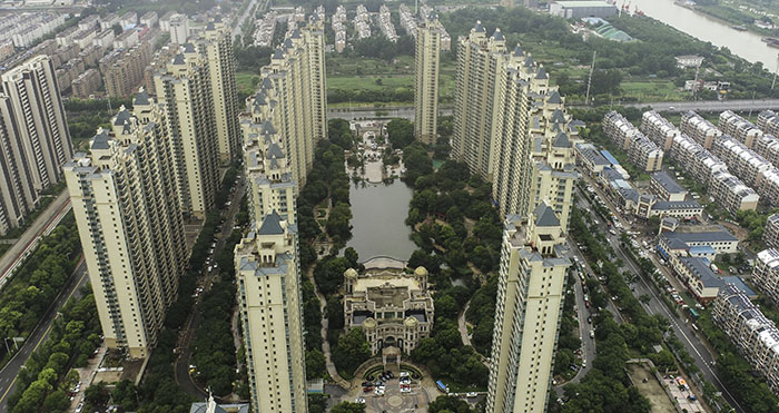HUAI'AN, CHINA - JULY 20, 2023 - Evergrande Group's Evergrande Mingdu residential complex, July 20, 2023, Huai 'an, Jiangsu, China. From the perspective of financial data, in the two years of 2021 and 2022, China Evergrande suffered a total loss of 812.03 billion yuan. In terms of liabilities, according to the financial report disclosed by China Evergrande, by the end of 2022, China Evergrande's total liabilities were 2.44 trillion yuan, and 1.72 trillion yuan after excluding contract liabilities of 721 bil