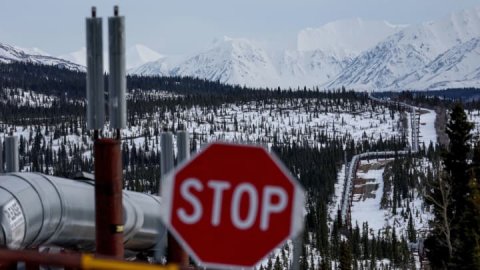 Climate chief: World leaders at risk of ignoring fossil fuel time bomb