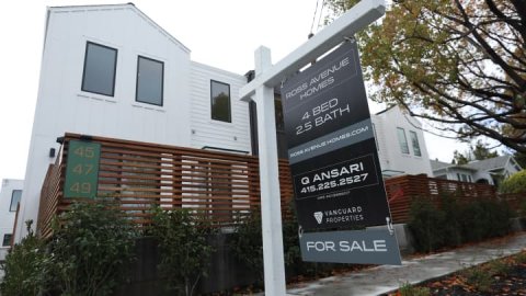 <b>Home sales drop again in July, as supply drops again</b>