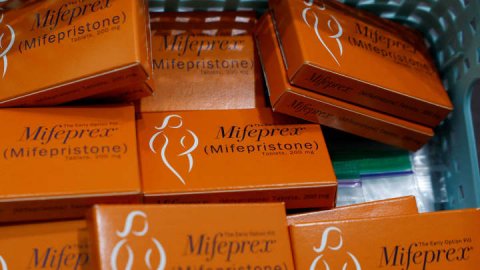 <b>Abortion pill: Appeals court ruling on mifepristone</b>