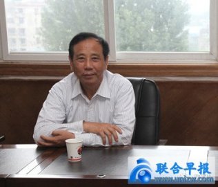 Wu Dunwu, head of the Provincial Commission for Discipline Inspection for ＂accepting t