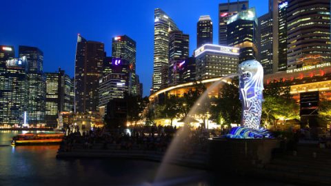 <b>Singapore PM pledges 'zero tolerance' after wave of political scandals</b>