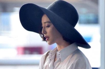 Fan Bingbing's financial director and broker were arrested for destroying evidenc