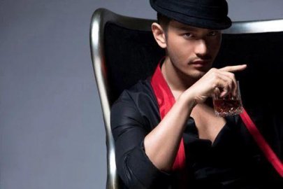 Shareholder incarnation Huang Xiaoming involved in a 1.8 billion stock manipulation ca