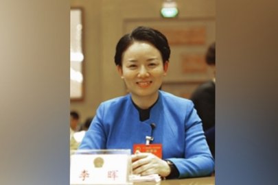 Li Hui, the official of Hunan Women's Hall, went to the Director of the Standing 