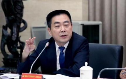 Secretary of the Dunhuang was stepped down for 2 months and was investigated for 1 mon