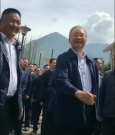 On the eve of the 11th anniversary of the Wenchuan Earthquake, Wen Jiabao appeared in 