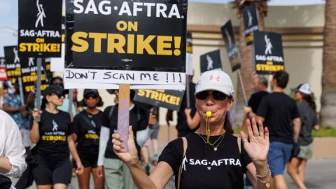 <b>Jobs report: Hollywood sheds 17,000 jobs in August amid strikes </b>