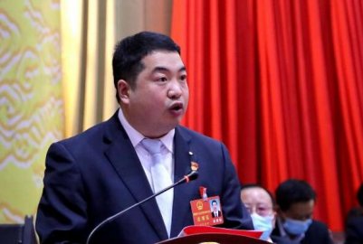 Yuan Yingkai, the ＂80s＂ of Guizhou, Guizhou Province, was elected as the county chief