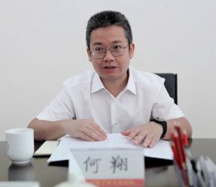 Guangxi's ＂post -80s＂ Dr. He Xiang He Xiang intends to serve as the county party 