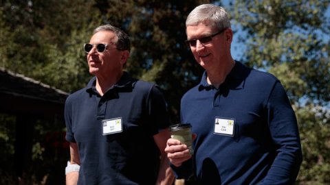 <b>Apple buying Disney is unlikely</b>