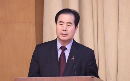 Yu Luming, the vice chairman of the Beijing CPPCC, who has been in the horse, bombarde