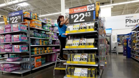 <b>Walmart cuts starting pay for new hires who prepare online orders, stock shelves</b>