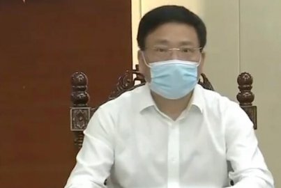 The former mayor of Shenzhen Chen Ruui was checked 4 days ago at the meeting