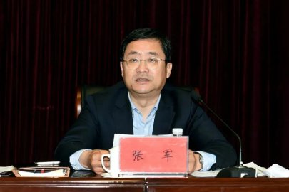 Zhang Jun, member of the Standing Committee of the Qingdao Municipal Committee and Min