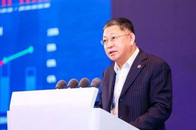 Zhou Liwei is the deputy governor of Shandong Province