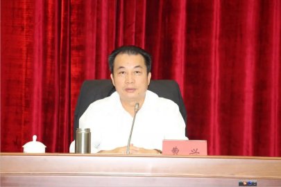 Cao Xing, deputy mayor of the Municipal Party Committee Secretary -General, was ＂doubl