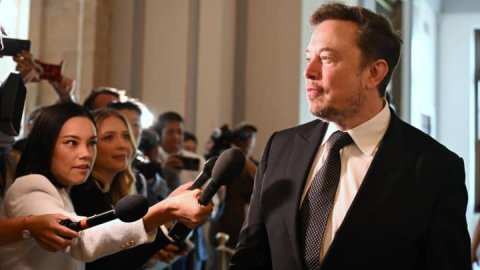 Elon Musk calls for federal department of AI after Capitol Hill summit