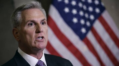 <b>Kevin McCarthy plans to formally endorse an impeachment inquiry into Biden</b>