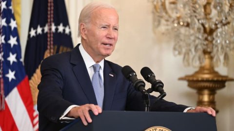 <b>Biden campaign to focus more on Trump to boost lackluster fundraising</b>