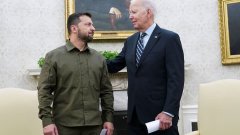 Ukraine leader Zelenskyy meets with Biden, Congress