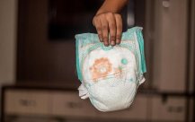 Survey: Parents who want parents to take dirty diapers home in the 40 % of Japan'