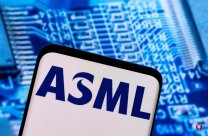 Asmi requires American employees to stop serving Chinese customers