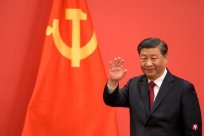 <b>Xi Jinping: Strengthening communication and cooperation between China and the United S</b>