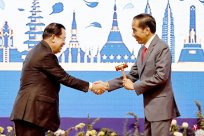 <b>Take the rotating chairman Guoko: Yaosan must become a regional and a global stable pi</b>