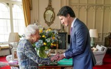 The Queen Queen met with Canada Prime Minister for the first time after rehabilitation