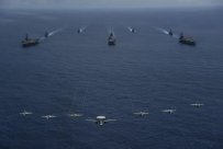 Three U.S. aircraft carrier large -scale military exercise US media: ＂warning＂ to C