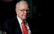 Berkshire Hathan, the god of stock god Buffett, continued to change the dynasty