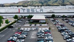 Ex-Tesla factory worker loses bid for new trial in race bias 