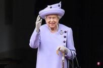 Queen Britain was getting worse after being hospitalized in October last year