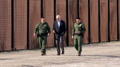 Biden White House speeds additions to Trump border wall