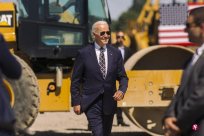 <b>Biden: In the face of China's stronger performance, manufacturing advanced comput</b>