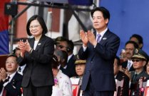 <b>Tsai Ing -wen shouted to the mainland: peace is the only option on both sides of the s</b>