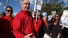 <b>UAW launches key strike against Ford's Kentucky truck plant</b>