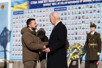 The Russian and Ukraine War will visit Kiev on a year to announce the provision of mor