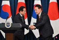 <b>Japan and South Korea leaders shuttle diplomatic restart analysis: South Korea, the Un</b>