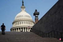 <b>US officials: Biden and McCarthy are closely finalized to raise the debt upper limit t</b>