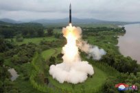 North Korea announced the successful test of the new intercontinental ballistic missil