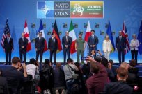 G7 provides long -term security commitments for Ukraine