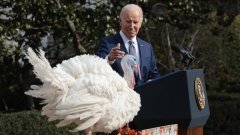 <b>Biden Thanksgiving wish: Credit for lower food, travel prices</b>