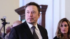 White House slams Musk 'antisemitic rhetoric,' says 'foolish' to d