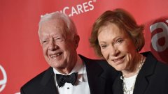 Former first lady Rosalynn Carter enters hospice care at home, family says