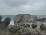 The famous nose rock in Taiwan is broken and broken by seawater