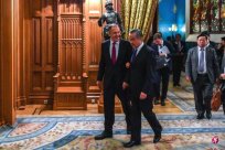 Wang Yi and Russian Foreign Minister talks: China and Russia should continue to streng