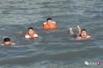 The PLA Eastern Theater Carry out the ＂Trinity of Iron Man＂ training at sea